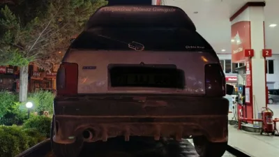 Kocaeli’de trafikte başlayan tartışmanın kesici aletlerin kullanıldığı kavgaya dönüşmesi sonucu