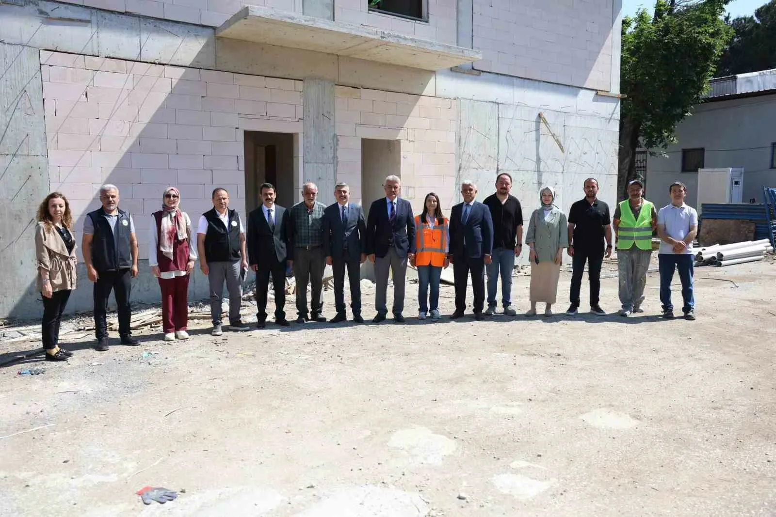 DÜZCE (İHA) – Düzce Valisi Mehmet Makas, yapımı devam eden