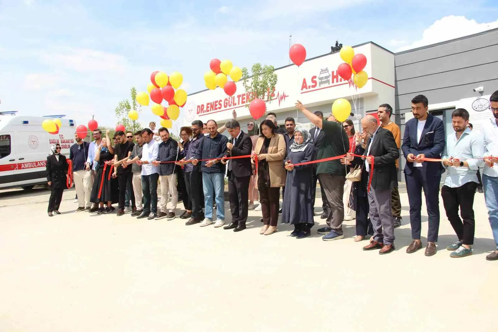 Grand Kartal Otel’deki yangında ailesini kaybeden Yüksel Gültekin tarafından yaptırılan