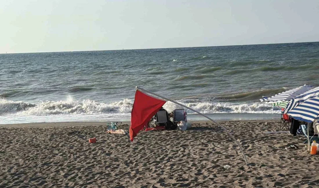 Düzce’nin Akçakoca ilçesinde olumsuz hava ve deniz şartları nedeniyle tüm