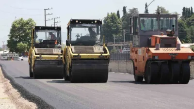 Akyazı Belediyesi’nin ilçeye yeni bir ulaşım aksı kazandıracak Karacasu Deresi