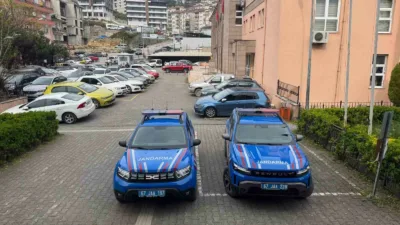 Zonguldak’ın Alaplı ilçesinde evde uyuşturucu kullanma aparatıyla yakalanan şüpheli hakkında
