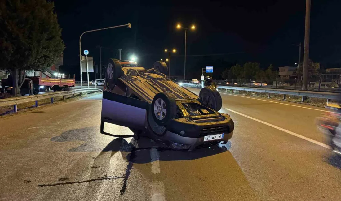 Sakarya’nın Adapazarı ilçesinde iki SUV tarzı aracın çarpışmasıyla meydana gelen