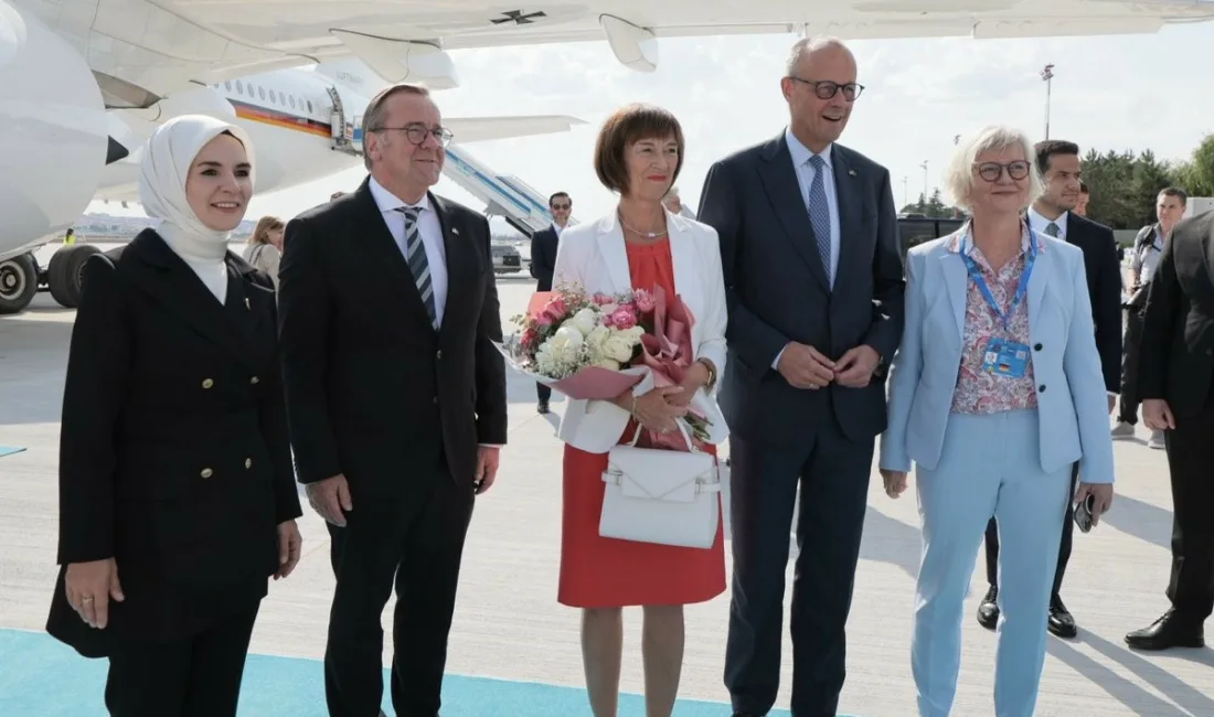 NATO Liderler Zirvesi kapsamında, Almanya Şansölyesi Friedrich Merz ve Danimarka