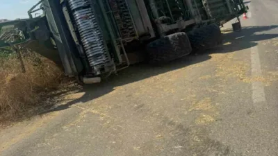 Ankara’nın Sincan ilçesinde balya makinasından çıkan yangında makine ve bir