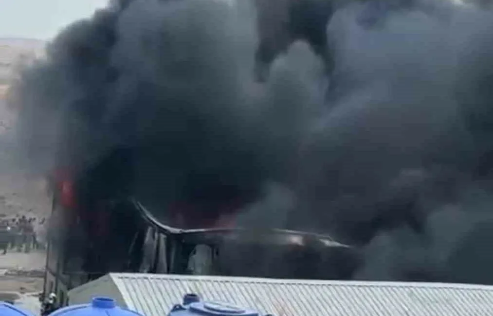 Ankara’da işçi konteynerinde çıkan yangın itfaiye ekiplerince söndürülerek kontrol altına