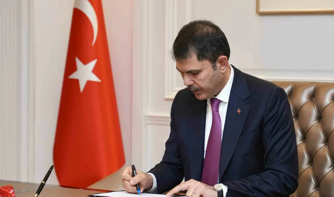 Çevre, Şehircilik ve İklim Değişikliği Bakanı Murat Kurum, Tuz Gölü’nde
