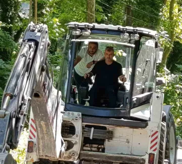 Karabük’ün Yenice ilçesinde Belediye Başkanı Sertaş Karakaş, devam eden altyapı
