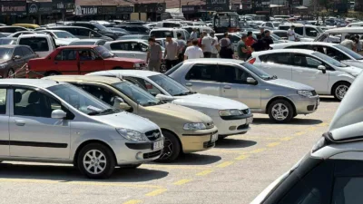 Bolu’da pazar günleri kurulan oto pazarında durgunluk yaşandı. Bolu’nun Aşağısoku