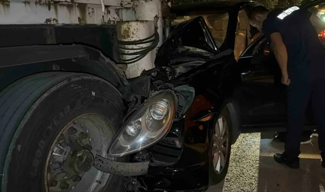 Bolu’da bir SUV otomobilin park halindeki tıra çarpması sonucu meydana