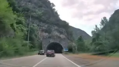 Karabük-Yenice kara yolunda hatalı sollama yapan, abartı egzoz kullanan ve