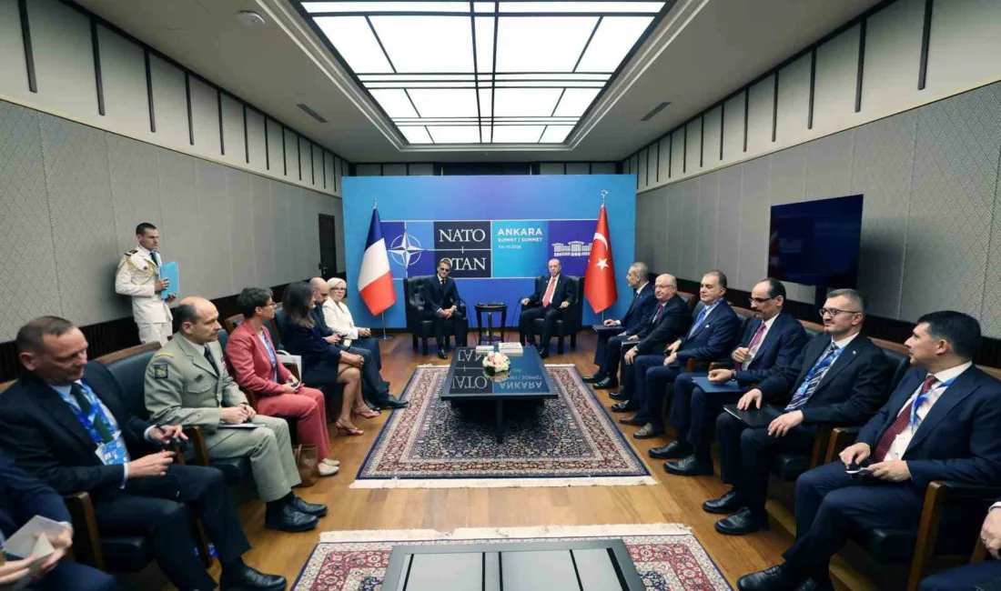 Cumhurbaşkanı Recep Tayyip Erdoğan, NATO Liderler Zirvesi kapsamında Fransa Cumhurbaşkanı