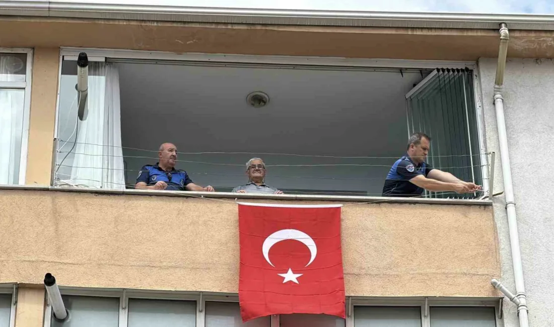 Karabük’te 77 yaşındaki Dursun Yılmaz’ın, 15 Temmuz Demokrasi ve Milli