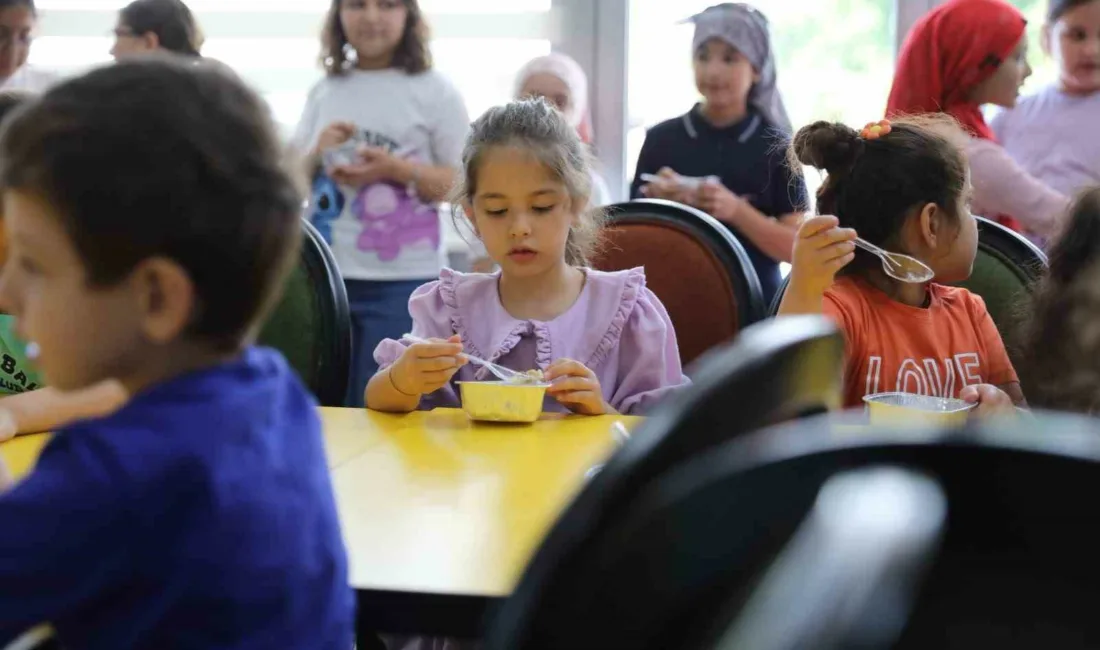 Düzce Belediyesi Çocuk Üniversitesi, her yıl düzenli olarak gerçekleştirdiği ve