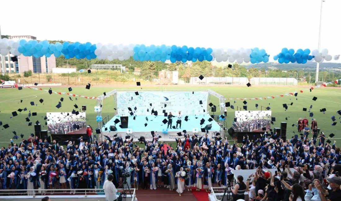 Düzce Üniversitesi tarafından düzenlenen 2025-2026 Akademik Yılı mezuniyet törenleri, meslek