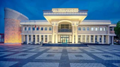 DÜZCE(İHA) – Düzce Valiliği sabah saatlerinde yerel kuvvetli yağış uyarısı
