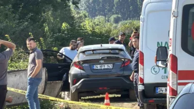 Düzce Merkeze bağlı Kadıoğlu köyünde 29 yaşındaki genç, park halindeki