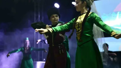 Düzce’nin Gölyaka ilçesine bağlı Köprübaşı Ömerefendi köyünde düzenlenen Adige Kültür