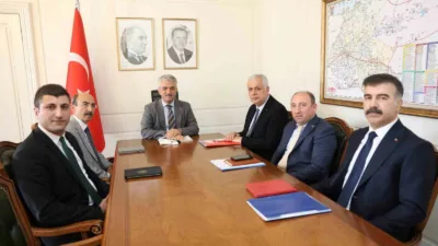 DÜZCE (İHA) – Düzce Valisi Mehmet Makas başkanlığında gerçekleştirilen toplantıda,