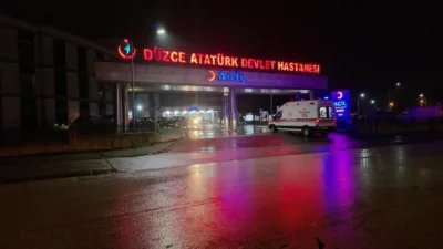 Düzce’de tarladan dönen, “patpat” olarak tabir edilen tarım aracının devrilmesi