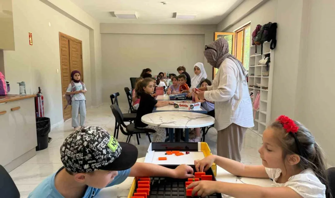 DÜZCE (İHA) – Düzce Boğaziçi Genç Ofis’te düzenlenen akıl ve
