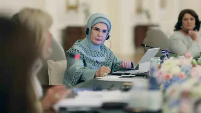 Emine Erdoğan’ın NATO marjında “Çocuklar, Teknoloji ve Güvenlik: Gelecek Nesli