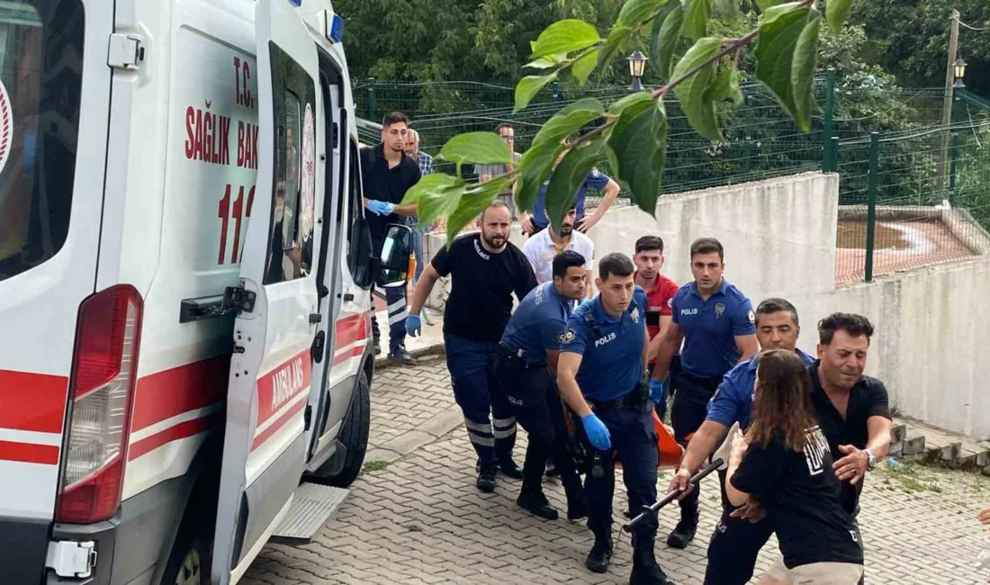 Kocaeli’nin Gölcük ilçesinde boşandığı eşini tabancayla vurarak öldürdüğü, oğlunu ise