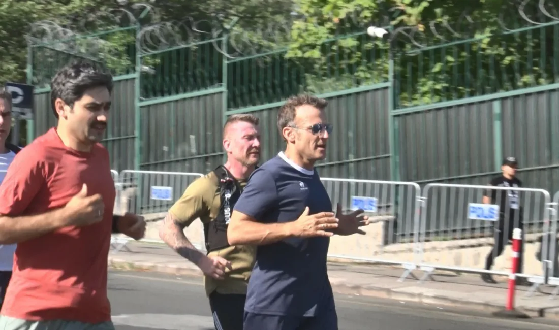 NATO Liderler Zirvesi için Ankara’ya gelen Fransa Cumhurbaşkanı Emmanuel Macron,