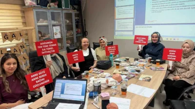 DÜZCE (İHA) – Sağlıklı Hayat Merkezi bünyesinde açılan Gebe Okulu’nda