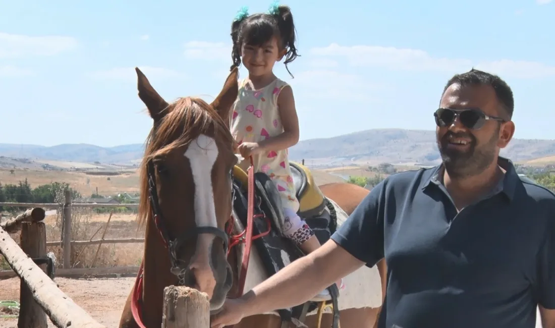 At çiftlikleri, hafta sonunu doğayla iç içe geçirmek isteyen vatandaşların