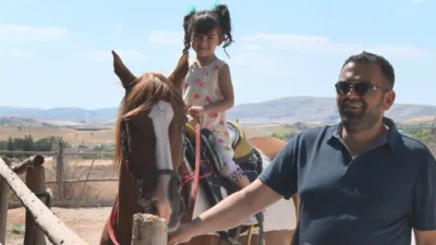At çiftlikleri, hafta sonunu doğayla iç içe geçirmek isteyen vatandaşların