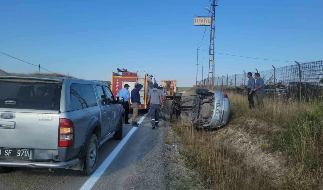 Karabük’ün Eflani ilçesinde kontrolden çıkan otomobilin devrildiği kazada 2 kişi