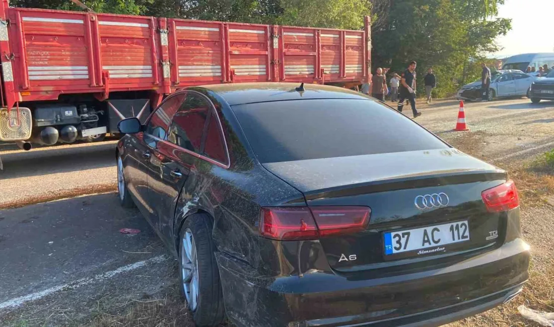 Kastamonu’da iki otomobilin çarpışması sonucu meydana gelen kazada 2 kişi
