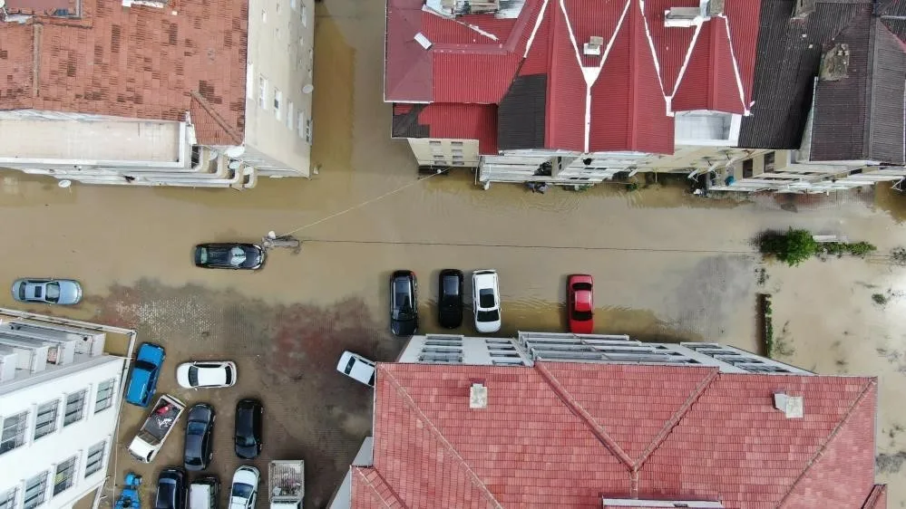 Kastamonu’da hafta sonu etkili olan sağanak yağış sebebiyle yaşanan selin