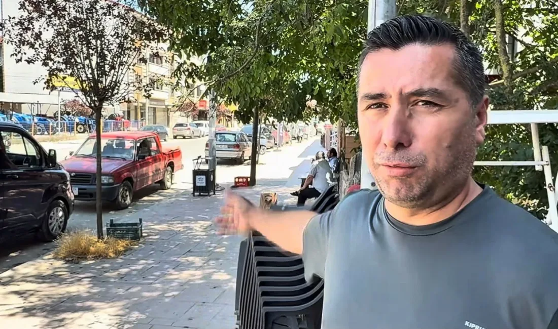 Sakarya’nın Kaynarca ilçesinde, döner almak için motosikletle yaklaşık 200 metre