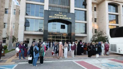 Pursaklar Belediyesi’nin her yıl binlerce kadını Türkiye’nin tarihi ve turistik