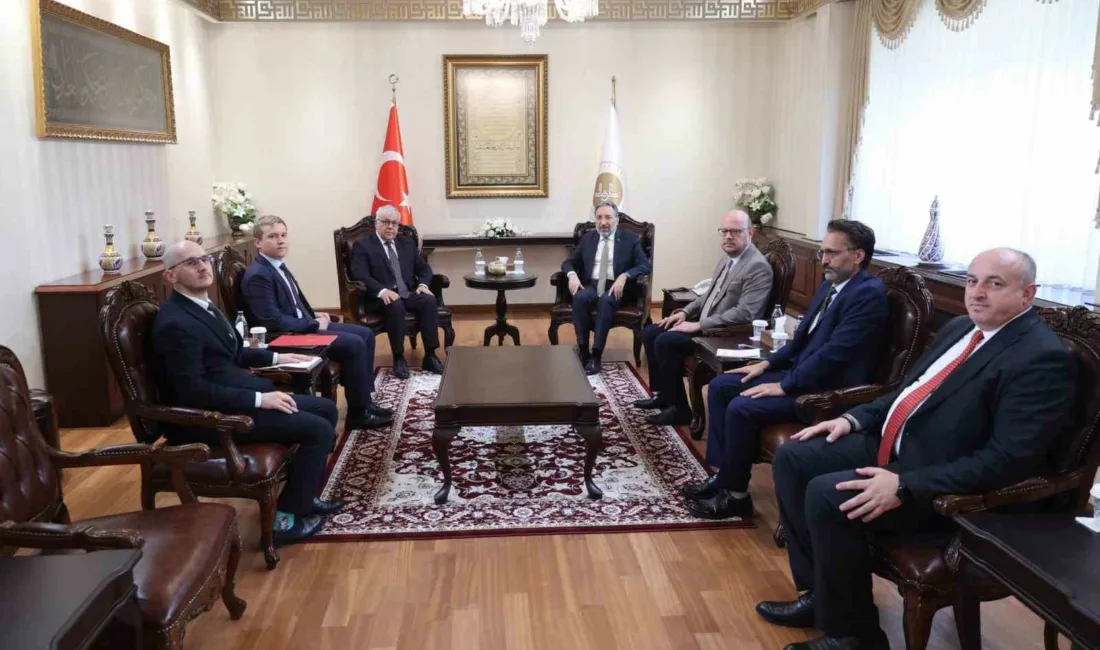 Rusya’nın Türkiye Büyükelçisi Sergey Vershinin, Türkiye Diyanet İşleri Başkanı Safi