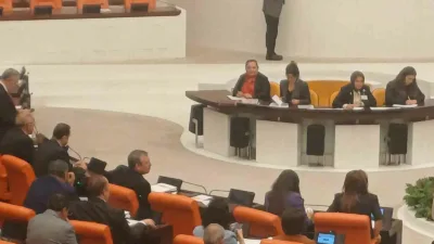 YENİ Parti’nin kurulmasıyla TBMM Genel Kurulu’nda koltuk düzeni değişti. YENİ