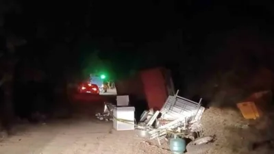 Sakarya’nın Hendek ilçesinde Çiğdem Yaylası’ndan dönüş yolunda olan bir kamyonetin