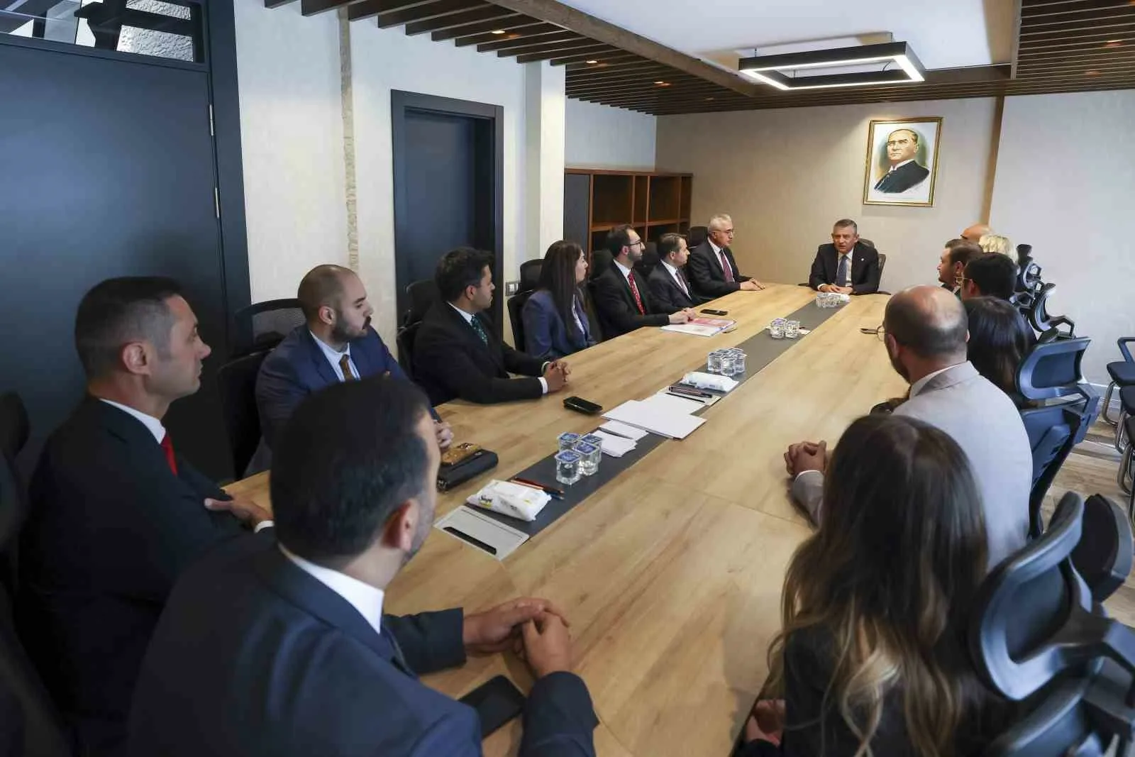YENİ Parti Yüksek Disiplin Kurulu ilk toplantısını gerçekleştirdi. YENİ Parti