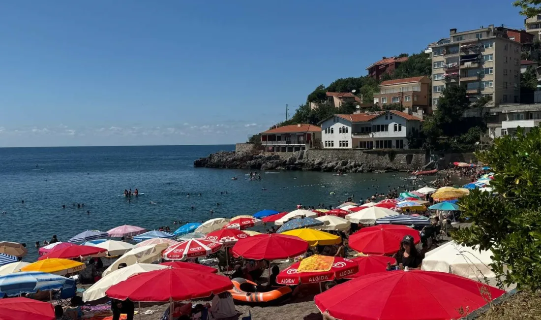 Zonguldak’ta hafta sonu hava sıcaklıklarının artmasını fırsat bilen vatandaşlar, serinlemek