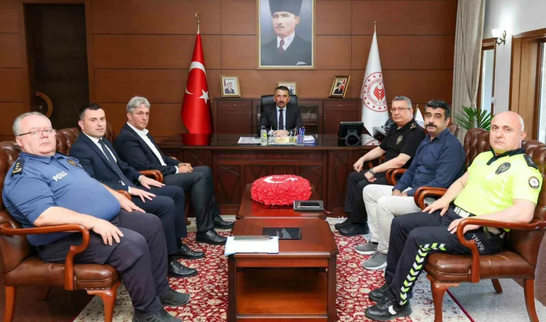 Zonguldak Valisi Osman Hacıbektaşoğlu başkanlığında gerçekleştirilen değerlendirme toplantısında il genelindeki